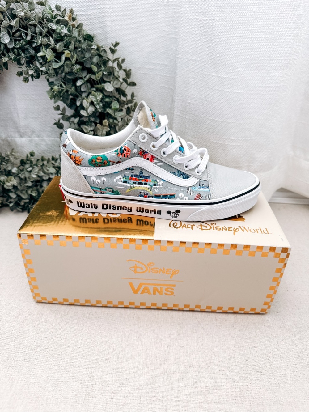 Vans x Walt Disney World 50th Anniversary Park Map Old Skool Sneakers Size 7.5